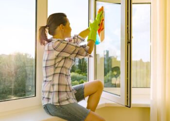 How to Start Your Own Glass Business