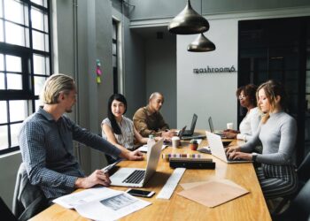 Navigating the Digital Landscape: How to Build a Powerful Digital Communication Strategy