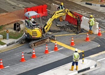 The Importance of Safety in Road Construction Jobs: Tips for Protecting Workers