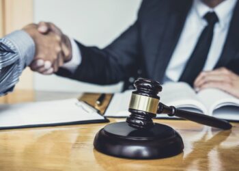 From Classroom to Courtroom: The Benefits of a Corporate Law Internship