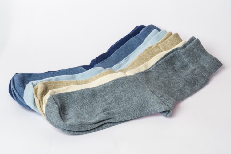 Understanding Diabetic Socks: How They Work and Who Can Benefit