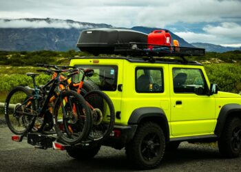 Off-Roading Essential: How to Choose the Best Bike Rack for a Jeep Wrangler