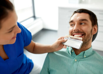 A Guide on How to Find the Best Dental Veneers Near Me