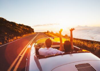8 Fun Road Trip Games for Couples