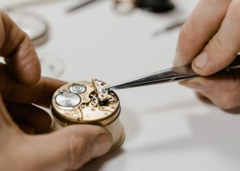 Watch Repair Tools Kit: What You Need to Know