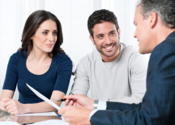 What Is a Reverse 1031 Exchange: Benefits and Risks