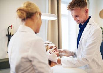 The Role of Proper Aftercare in Reducing Facelift Scars