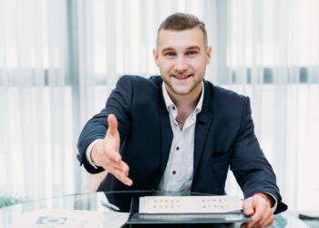 Navigating the Hiring Process: What to Expect When Working with CPG Recruiters