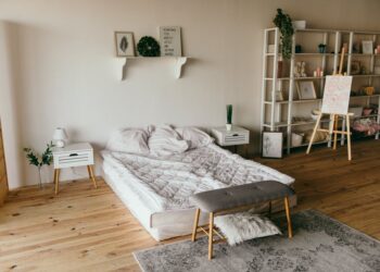 Maximizing Space: Tips for Decorating One Bedroom Apartments