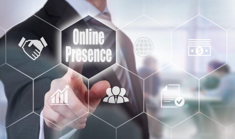 11 Essential Tips for Successful Online Presence Management