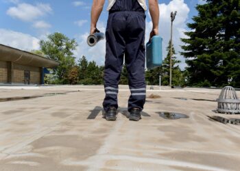 The Common Commercial Roofing Maintenance Mistakes to Avoid