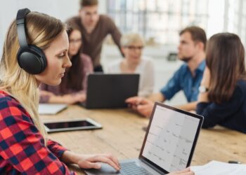 The Top 5 Tools for Office Noise Reduction