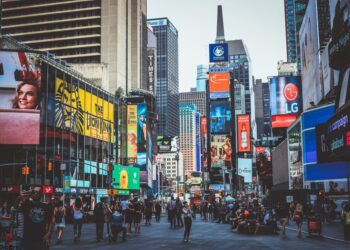 The Power of Branding Outdoor: How it Can Elevate Your Business