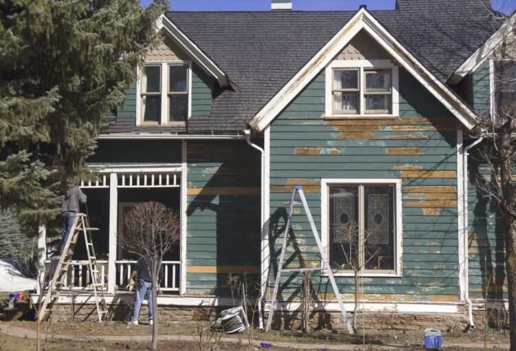 The Surprising Benefits of Selling a Damaged House As Is