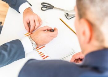 Comprehensive Risk Assessment:Evaluating Oil Trading Risks