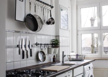 The Ultimate Kitchen Essentials Checklist