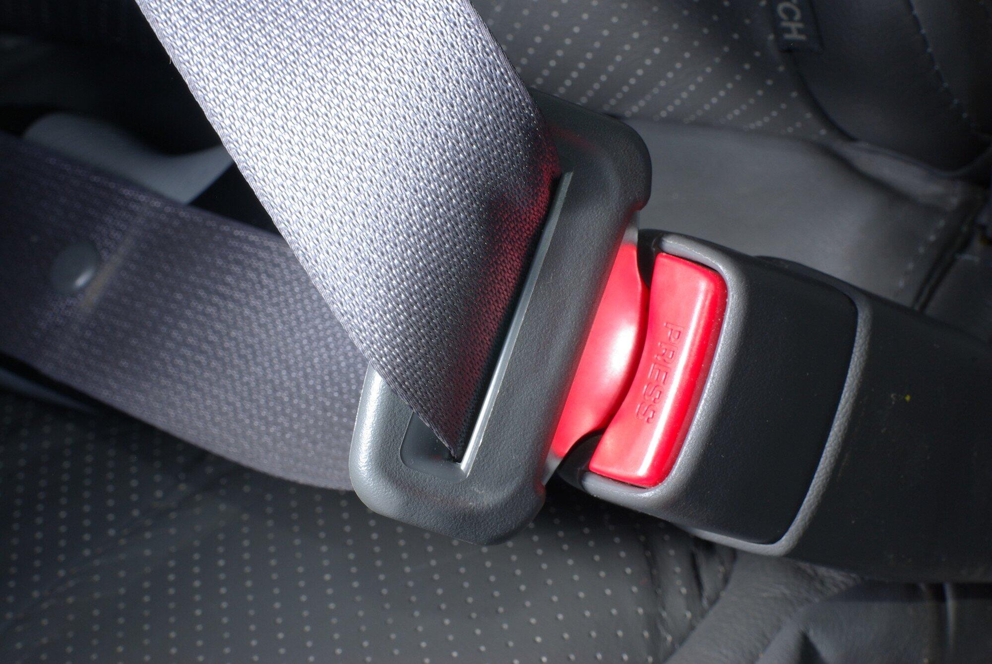 How To Choose The Best Seat Belt Cutter For Your Vehicle Pinay Flix