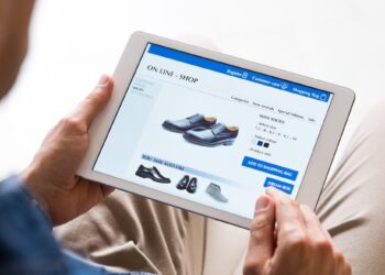 How to Incorporate Social Media into Your Ecommerce Website Design Strategy