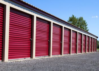 The Ultimate Guide to Choosing the Right Boat and RV Storage Facility