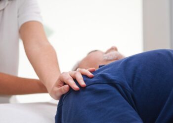 Exploring the Benefits of Torque Release Technique for Back Pain Relief