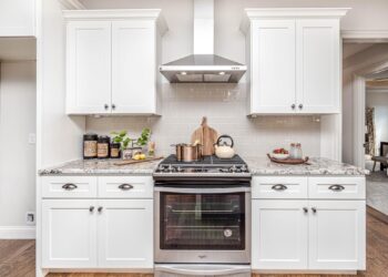 The Top Features to Look for in a Holding Cabinet