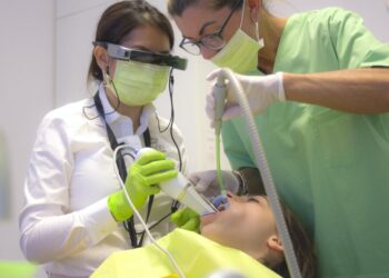 The Advantages of Using Intraoral Scanners in Modern Dentistry