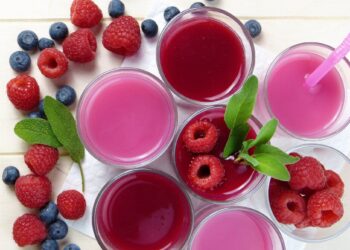 Why Fruit Punch Juice Is the Perfect Summer Drink