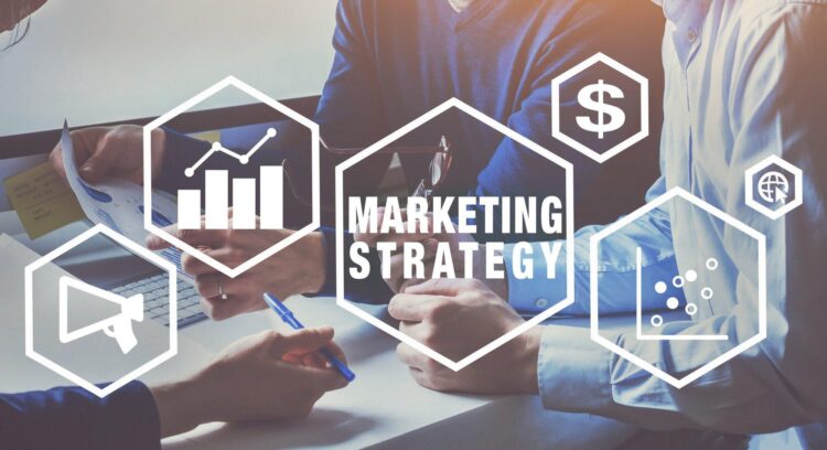 4 Strategies for Maximizing ROI with B2B Content Marketing Services